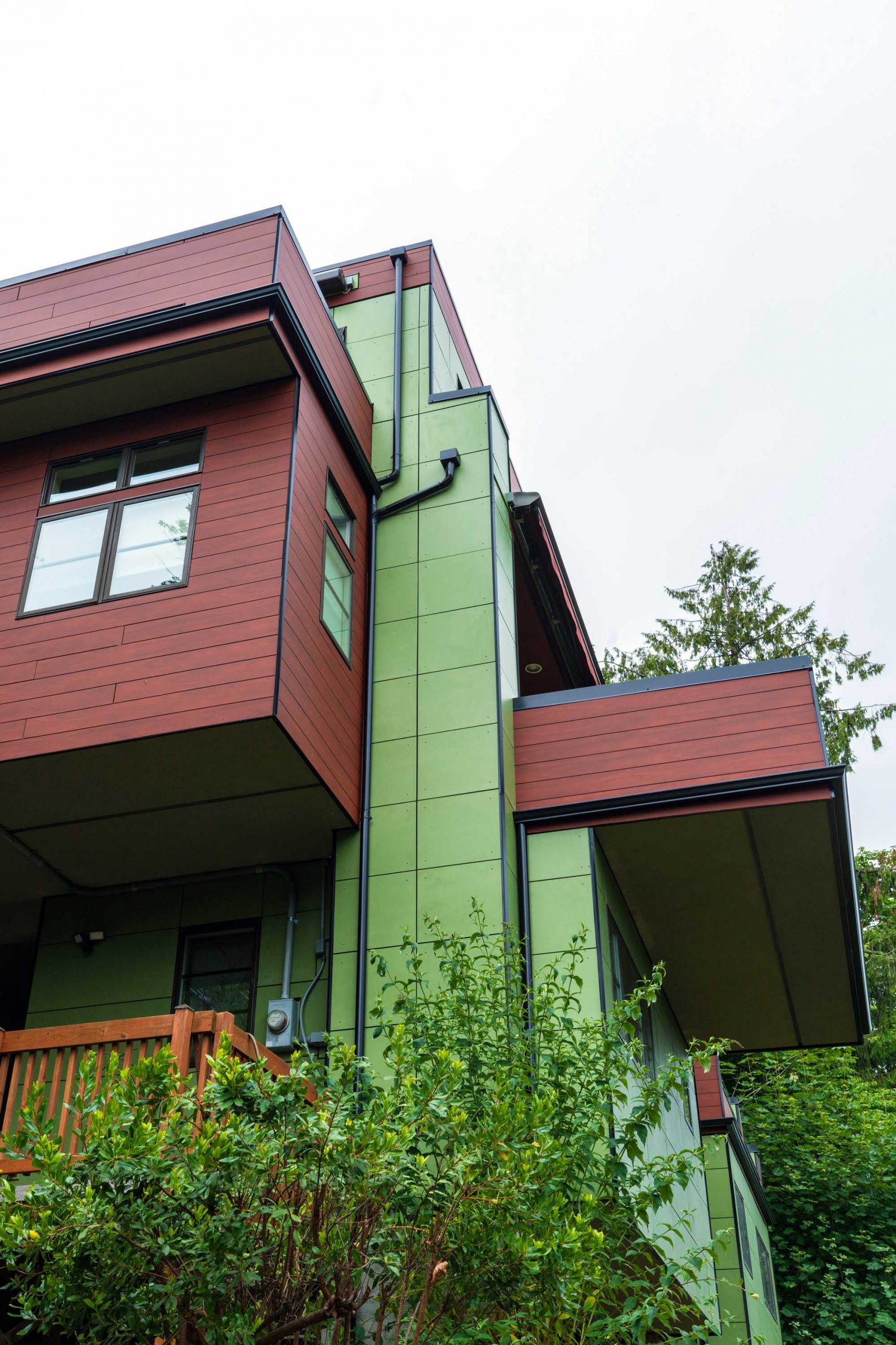 Trespa Silbonit Siding Installation